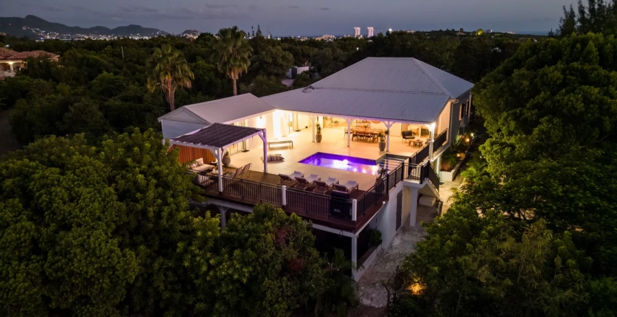 Villa Les Oliviers St. Martin French Side Vacation Villa - Saint Martin