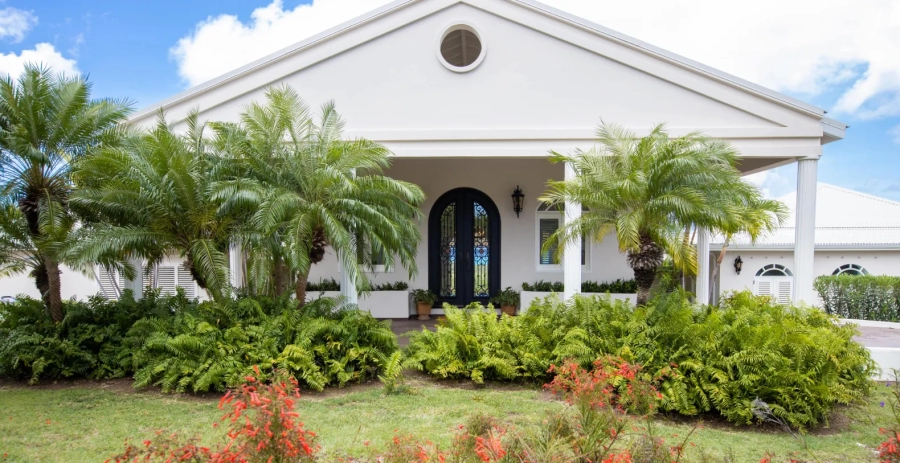 Mille Fleurs French Side Vacation Villa - Saint Martin