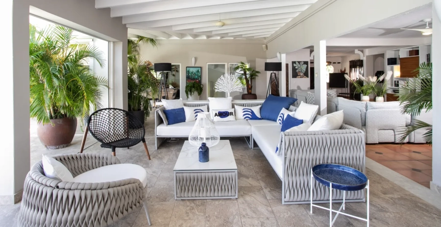 Privilège Estate French Side Vacation Villa - Saint Martin