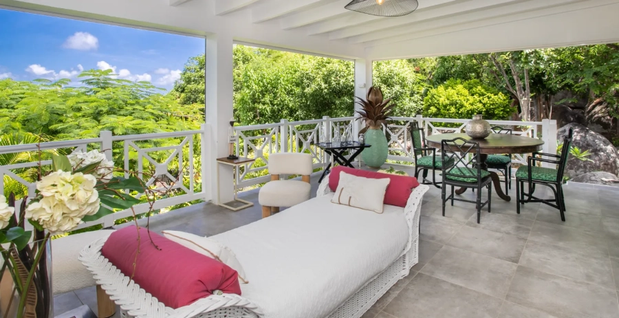 Privilège Estate French Side Vacation Villa - Saint Martin