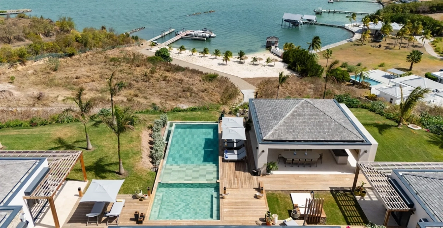 Villa Grand View French Side Vacation Villa - Saint Martin