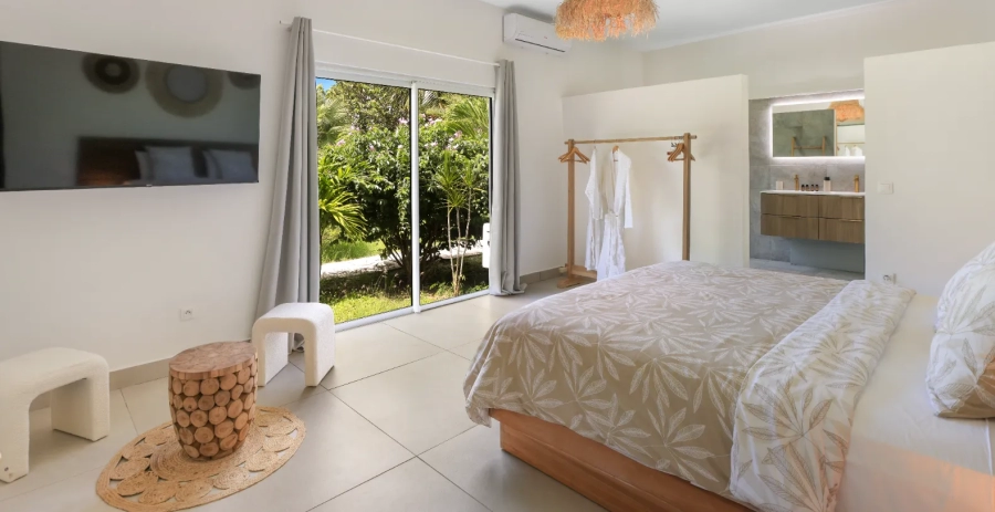 Villa Nirvana French Side Vacation Villa - Saint Martin