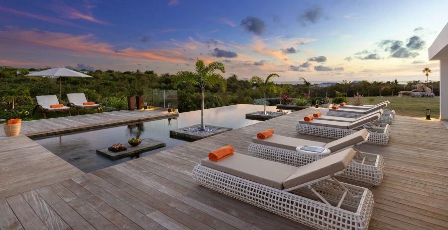Villa Nuit Jade French Side Vacation Villa - Saint Martin