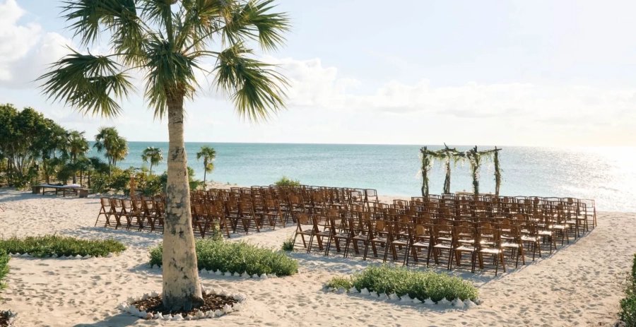 Beachfront Suite Parrot Cay Vacation Villa - Turks & Caicos