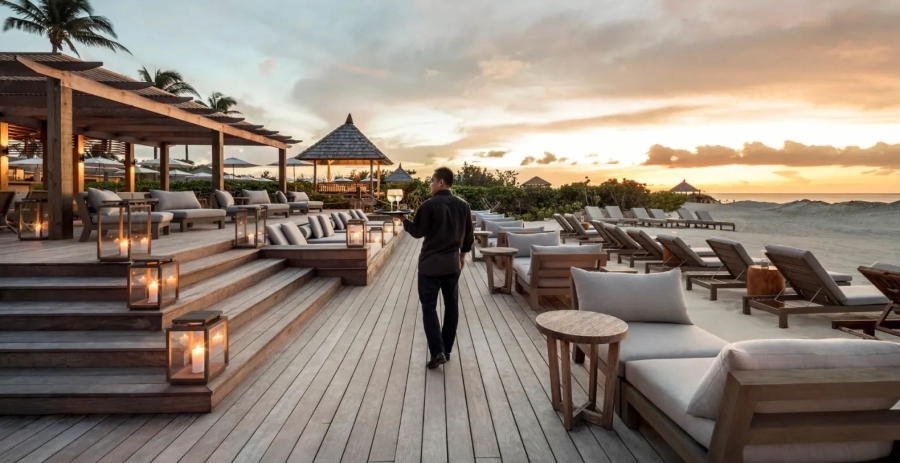 Beachfront Suite Parrot Cay Vacation Villa - Turks & Caicos