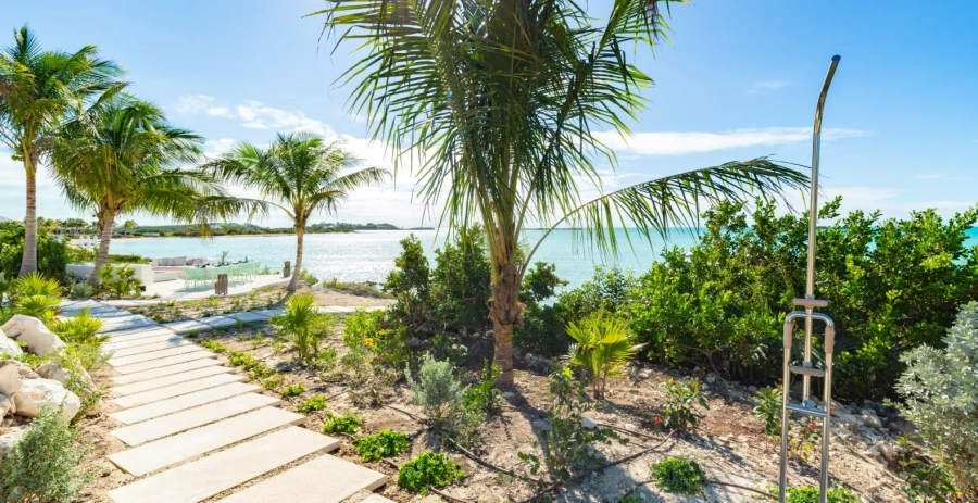 Bristol Breeze Turks & Caicos Luxury Rentals Vacation Villa - Turks & Caicos