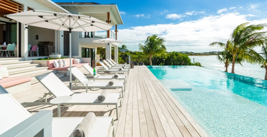 Bristol Breeze Turks & Caicos Luxury Rentals Vacation Villa - Turks & Caicos