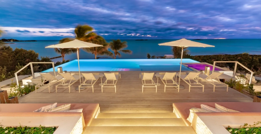 Bristol Breeze Turks & Caicos Luxury Rentals Vacation Villa - Turks & Caicos