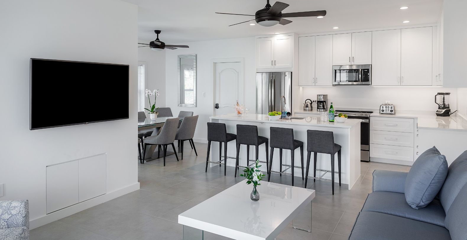 Carpe Diem 3 BR Turks & Caicos Villa Rentals