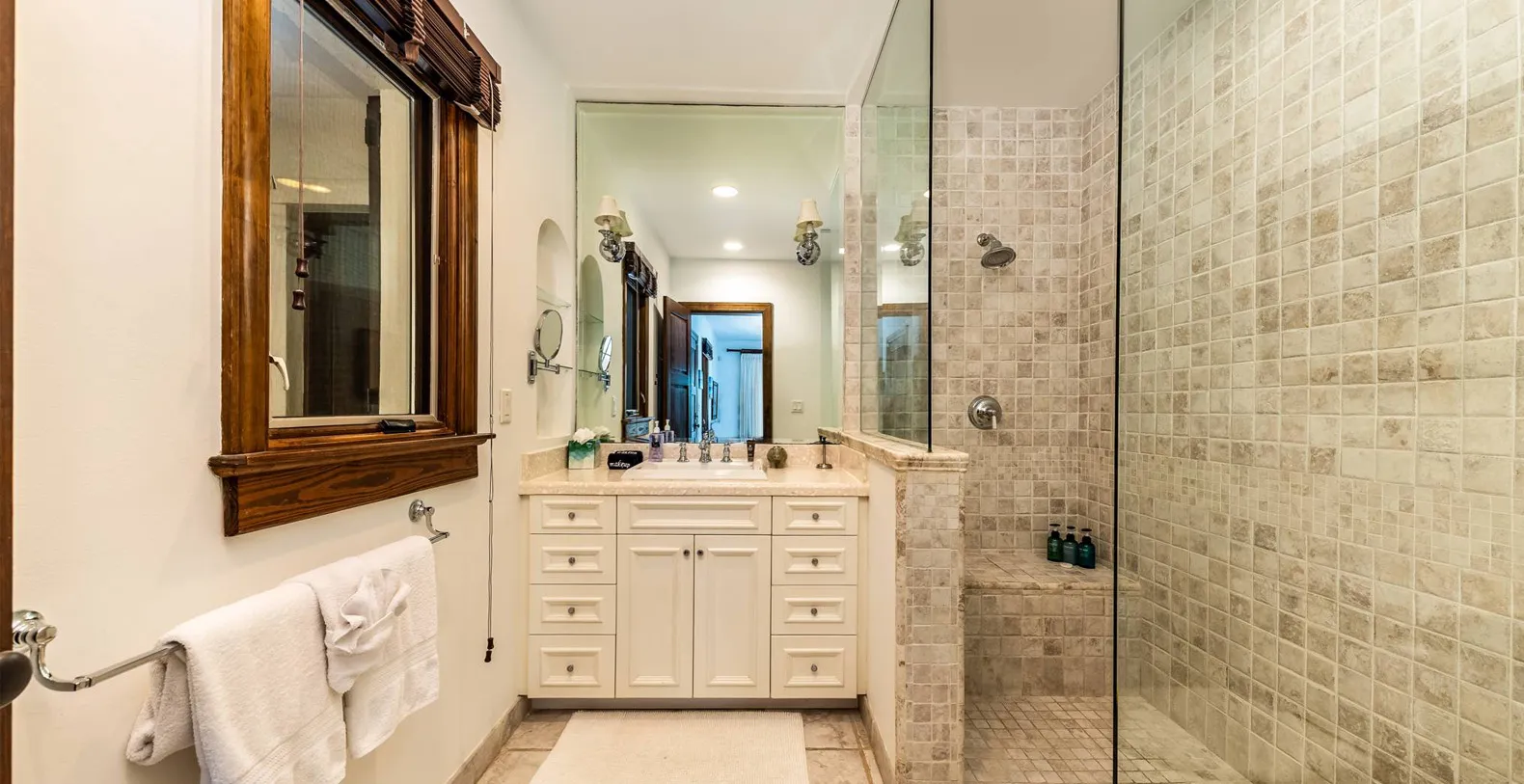 Casa Barana Beach Villa Turks and Caicos Vacation Villa - Providenciales