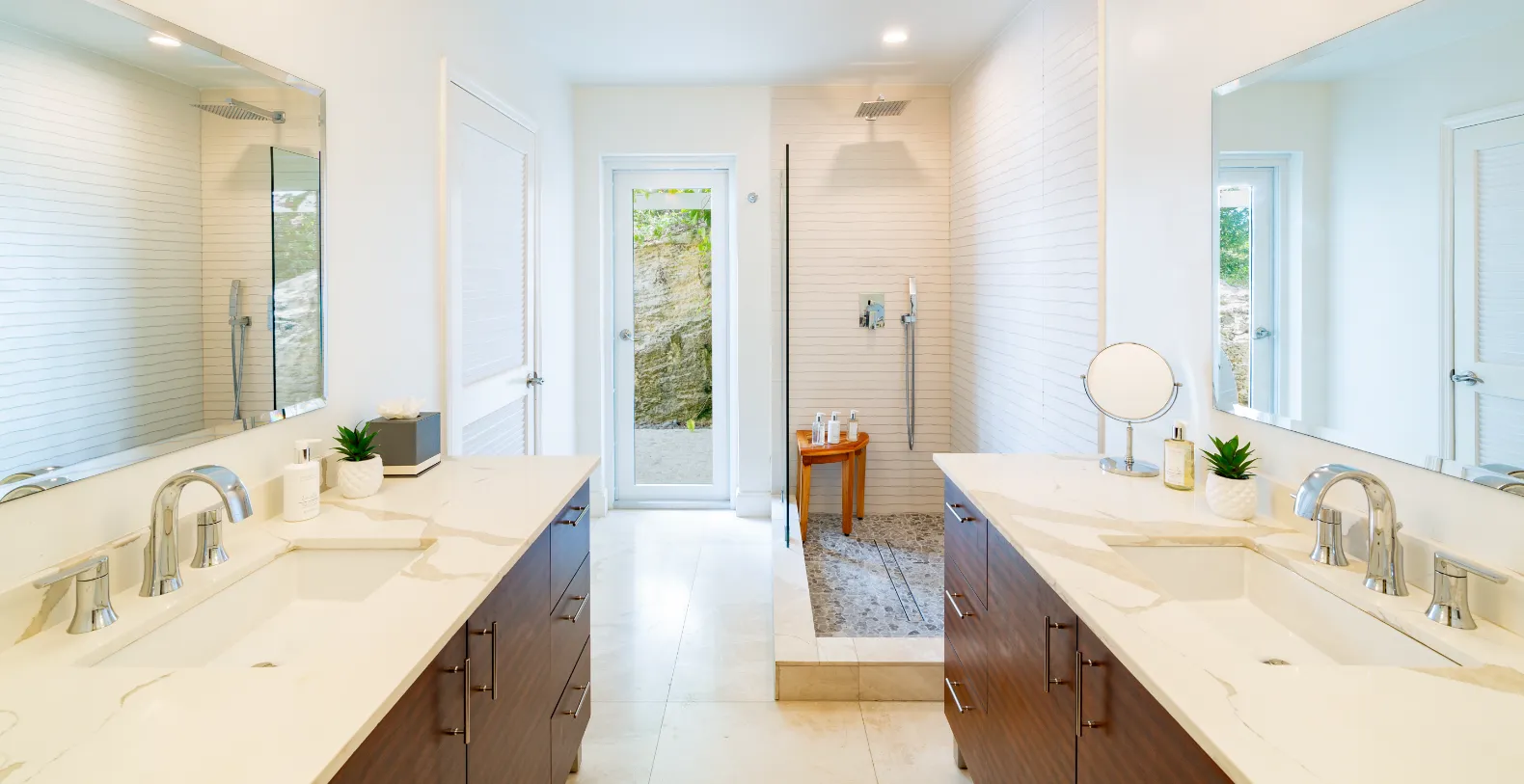 Emara Estate Turks & Caicos Vacation Villa - Turtle Tail