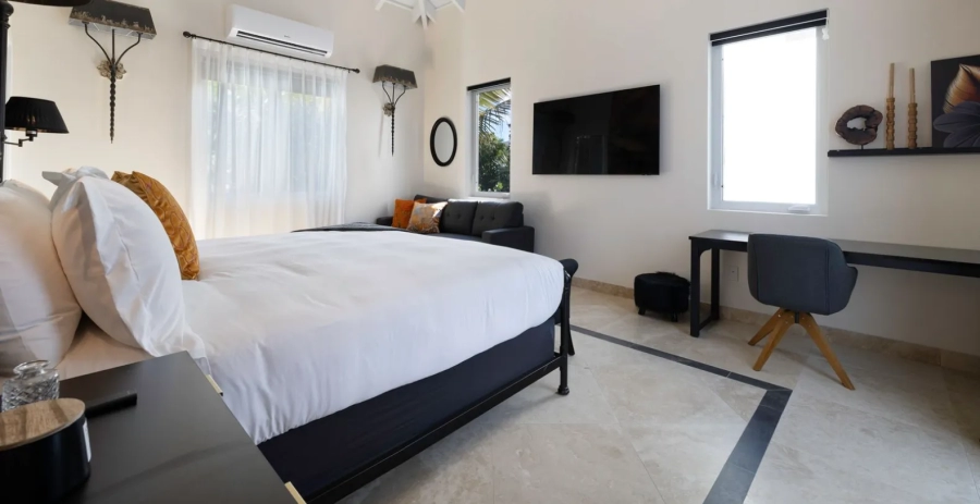 Pearl Villa Turks & Caicos Luxury Rentals Vacation Villa - Turks & Caicos