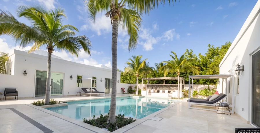 Pearl Villa Turks & Caicos Luxury Rentals Vacation Villa - Turks & Caicos