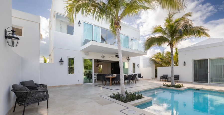 Pearl Villa Turks & Caicos Luxury Rentals Vacation Villa - Turks & Caicos