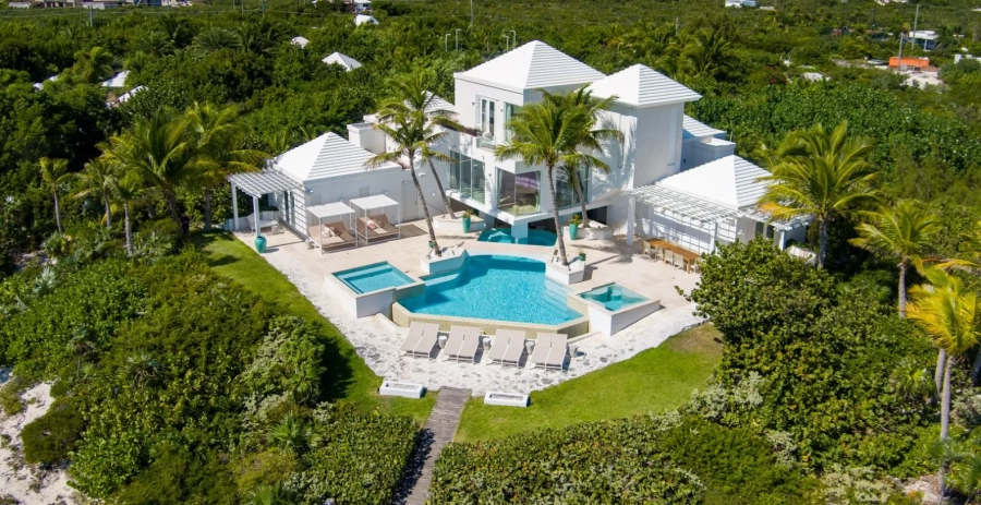 Pearl West Turks & Caicos Luxury Rentals Vacation Villa - Turks & Caicos
