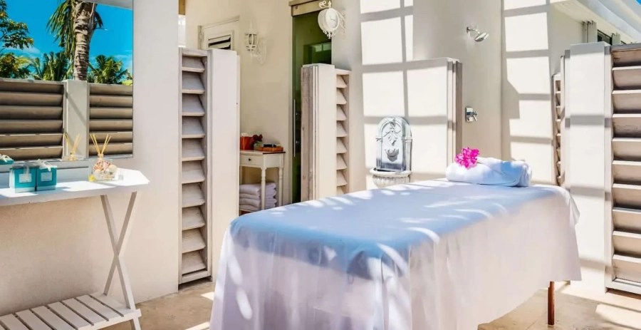 Pearl West Turks & Caicos Luxury Rentals Vacation Villa - Turks & Caicos