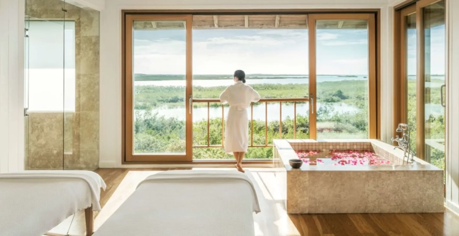 Rocky Point Parrot Cay Vacation Villa - Turks & Caicos