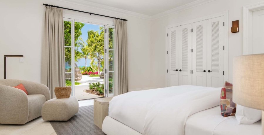 Sea Breeze Estate Turks & Caicos Vacation Villa - Grace Bay