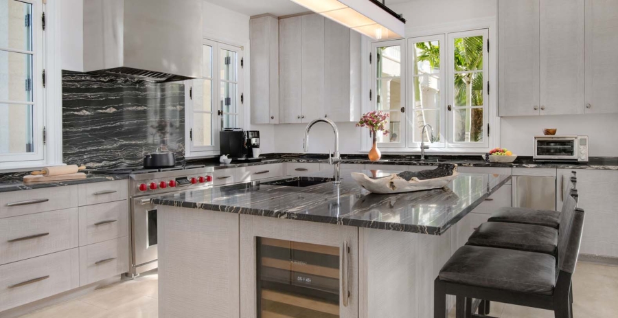 Sea Breeze Estate Turks & Caicos Vacation Villa - Grace Bay
