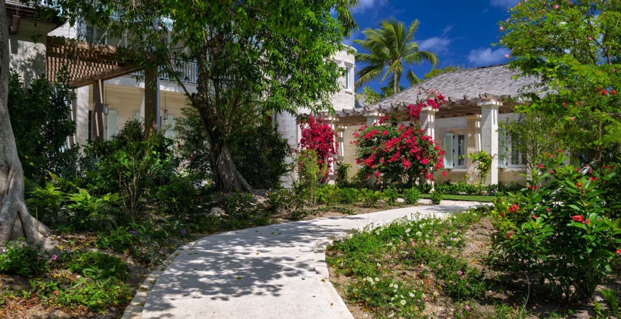 Sea Breeze Estate Turks & Caicos Vacation Villa - Grace Bay