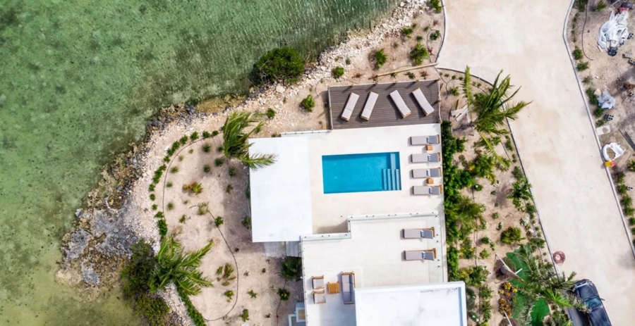 Sunny Bay Estates- Villa Alexis Turks & Caicos Luxury Rentals Vacation Villa - Turks & Caicos