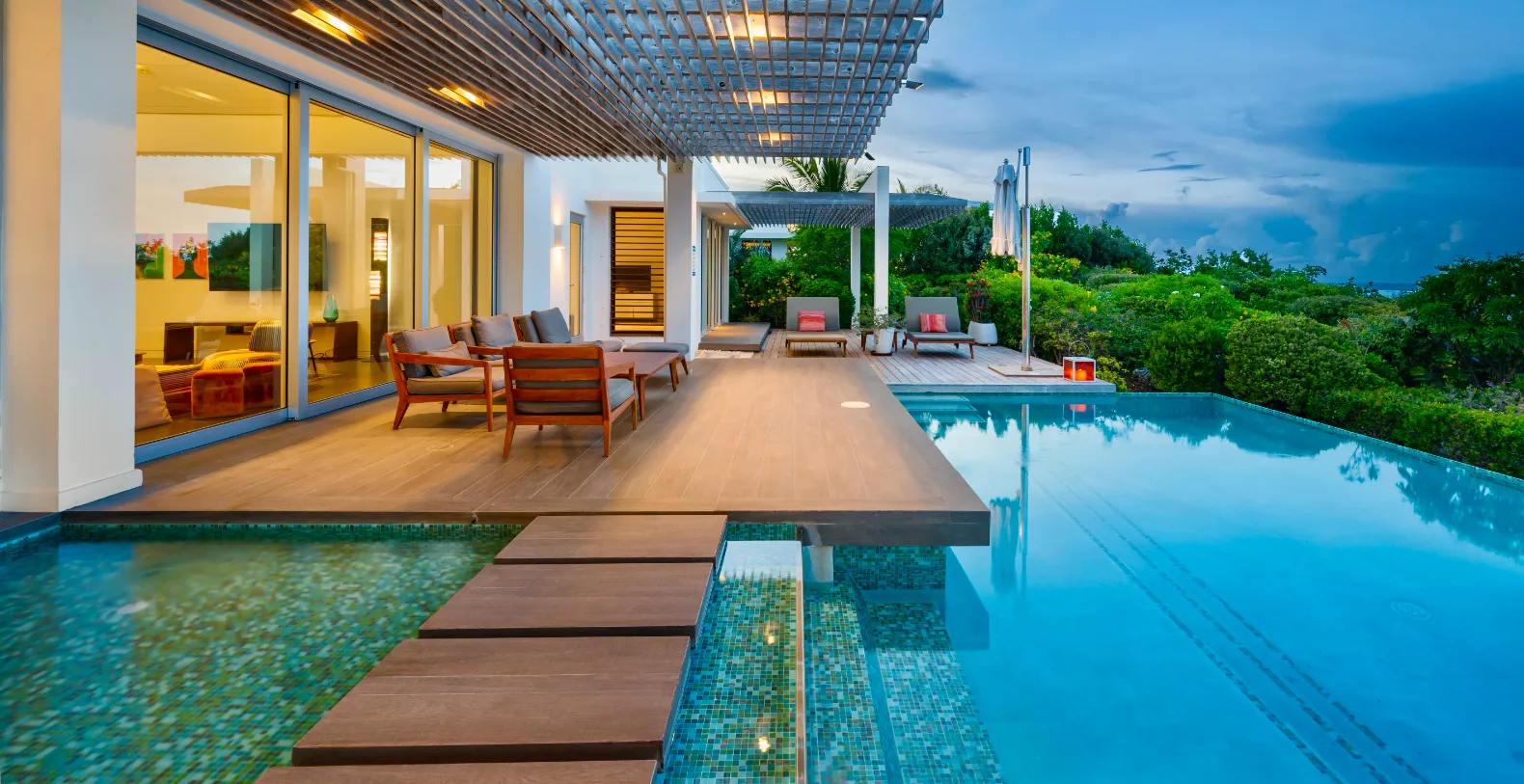 Villa Cosmo Turks & Caicos Luxury Rentals Vacation Villa - Turks & Caicos