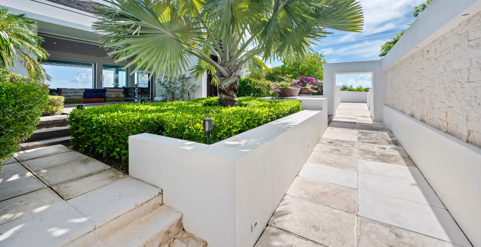 Villa Cosmo Turks & Caicos Luxury Rentals Vacation Villa - Turks & Caicos
