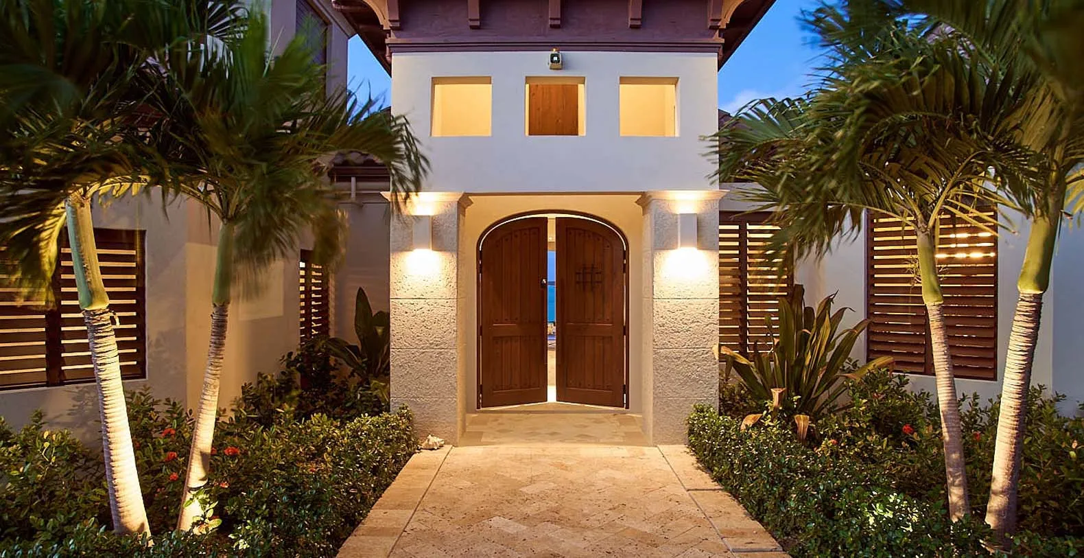 Villa Ombre Turks & Caicos Vacation Villa - Chalk Sound, Providenciales