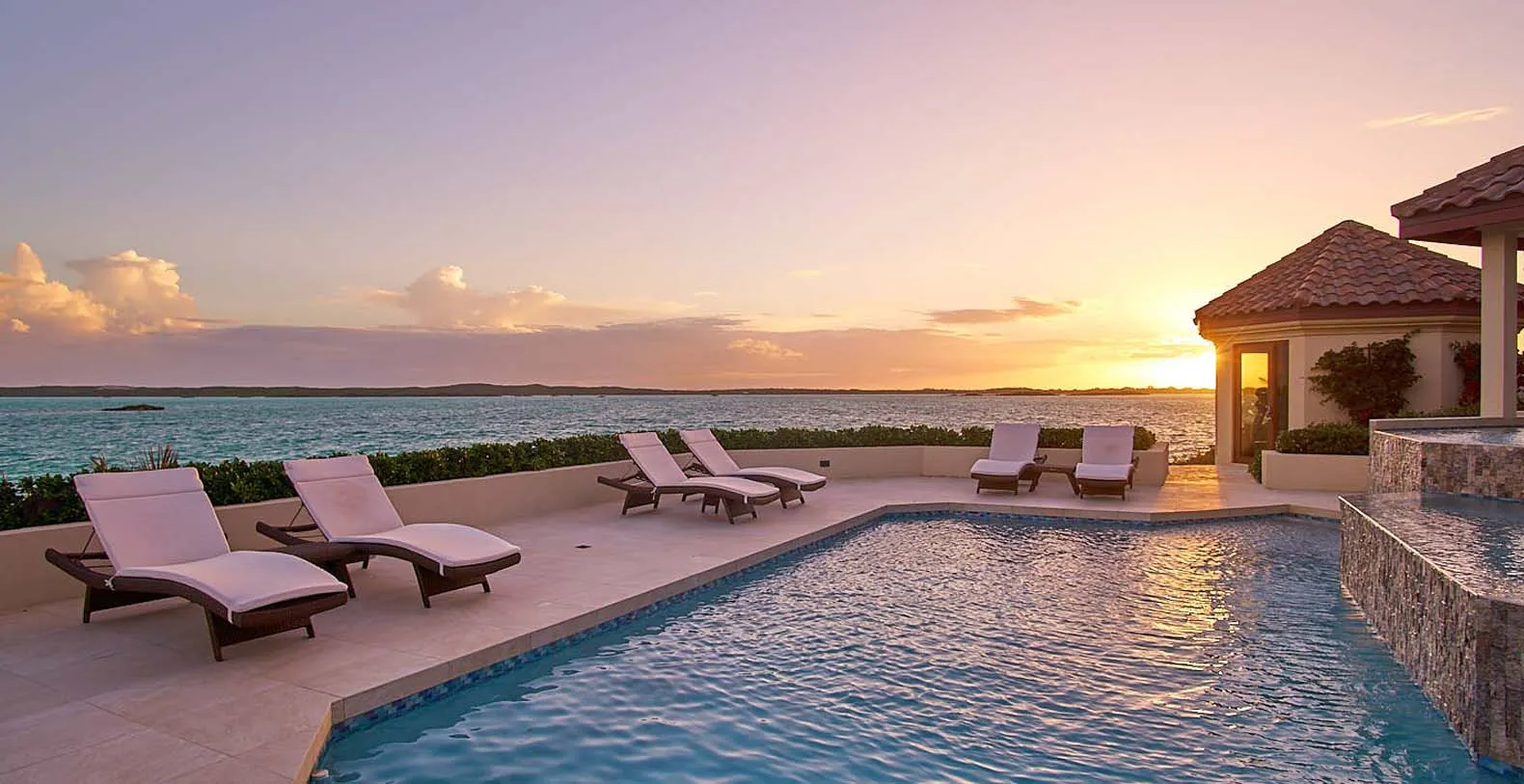 Villa Ombre Turks & Caicos Vacation Villa - Chalk Sound, Providenciales