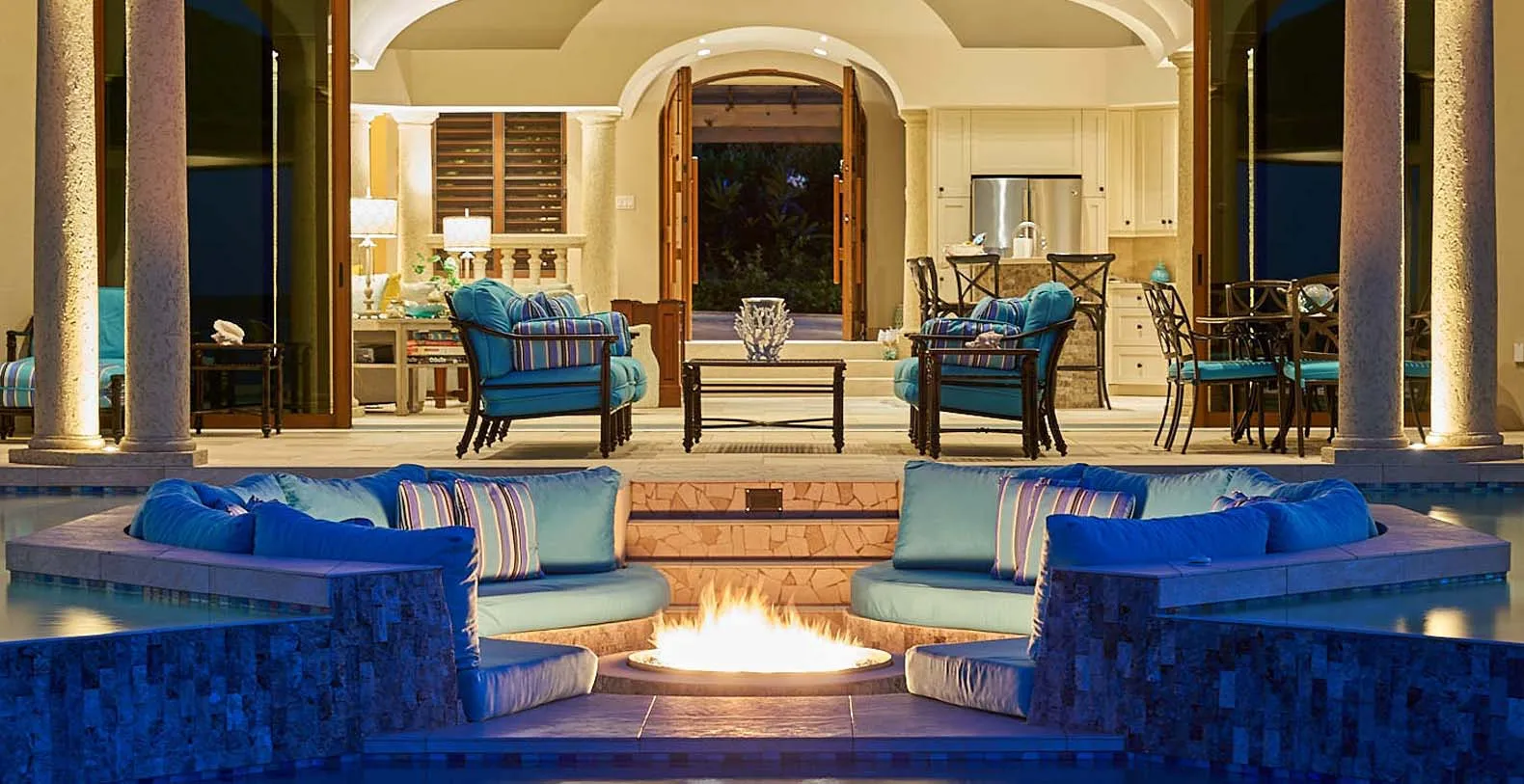 Villa Ombre Turks & Caicos Vacation Villa - Chalk Sound, Providenciales