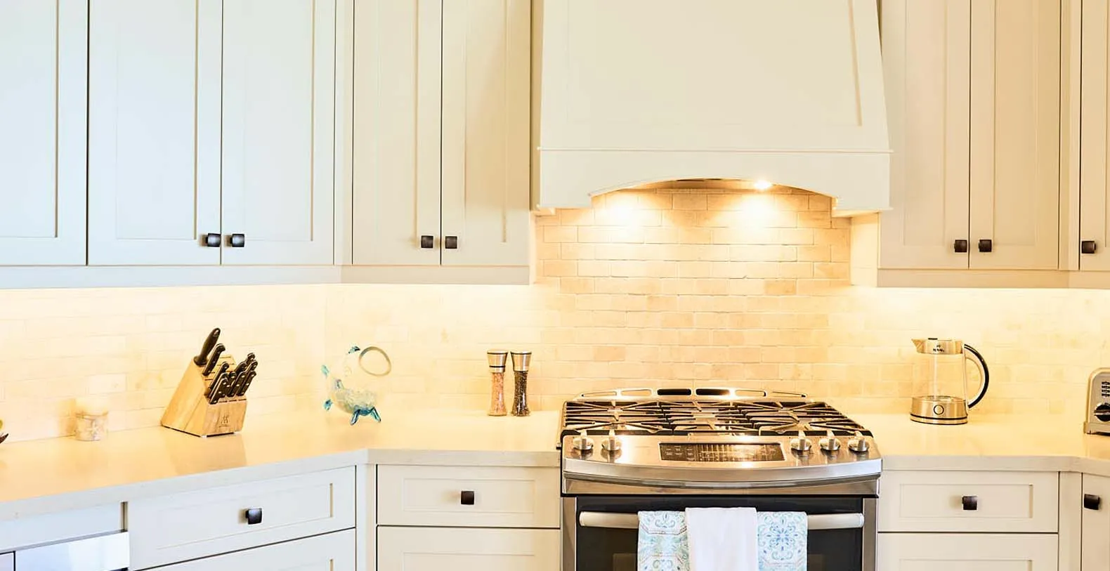 Villa Ombre Turks & Caicos Vacation Villa - Chalk Sound, Providenciales