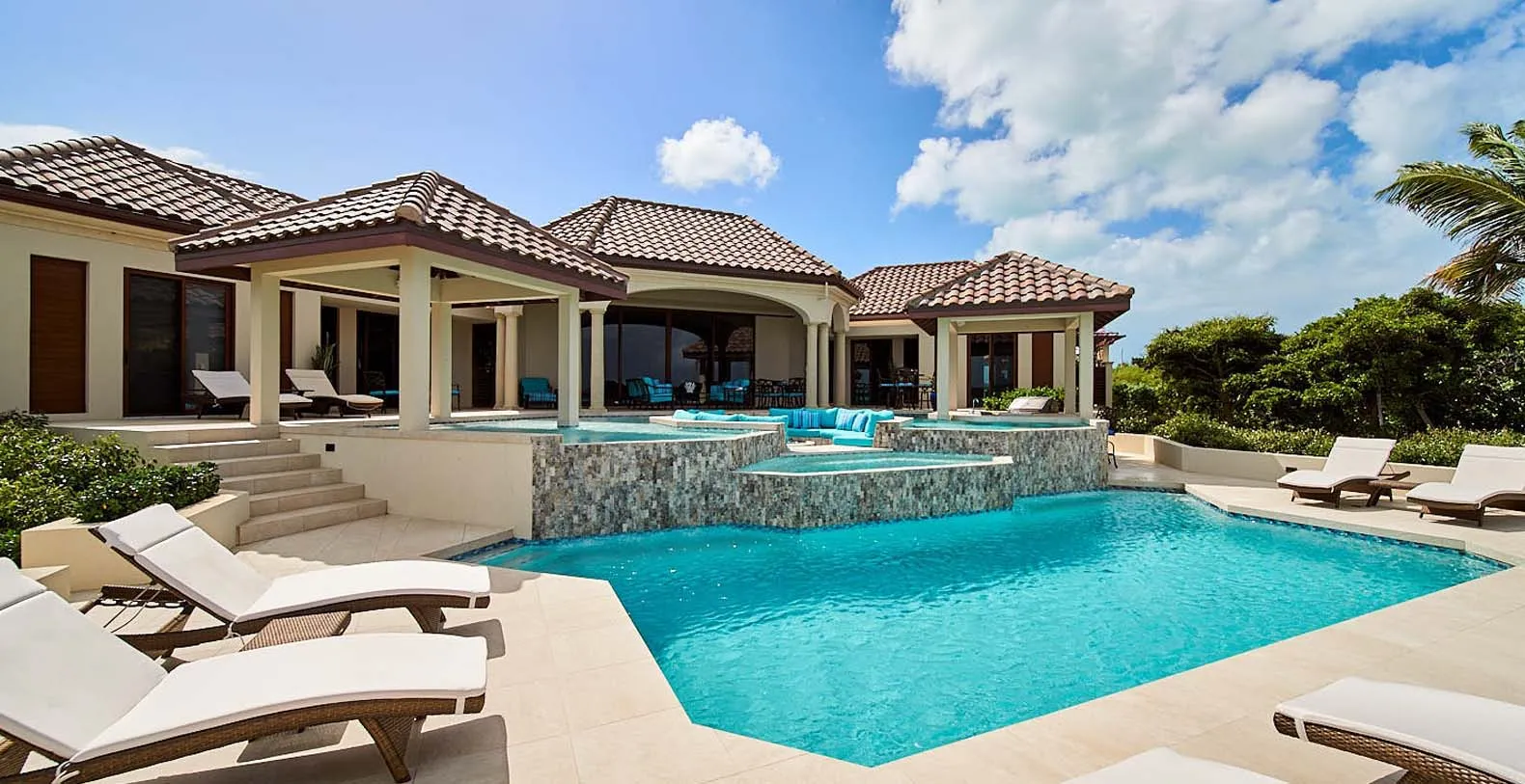 Villa Ombre Turks & Caicos Vacation Villa - Chalk Sound, Providenciales