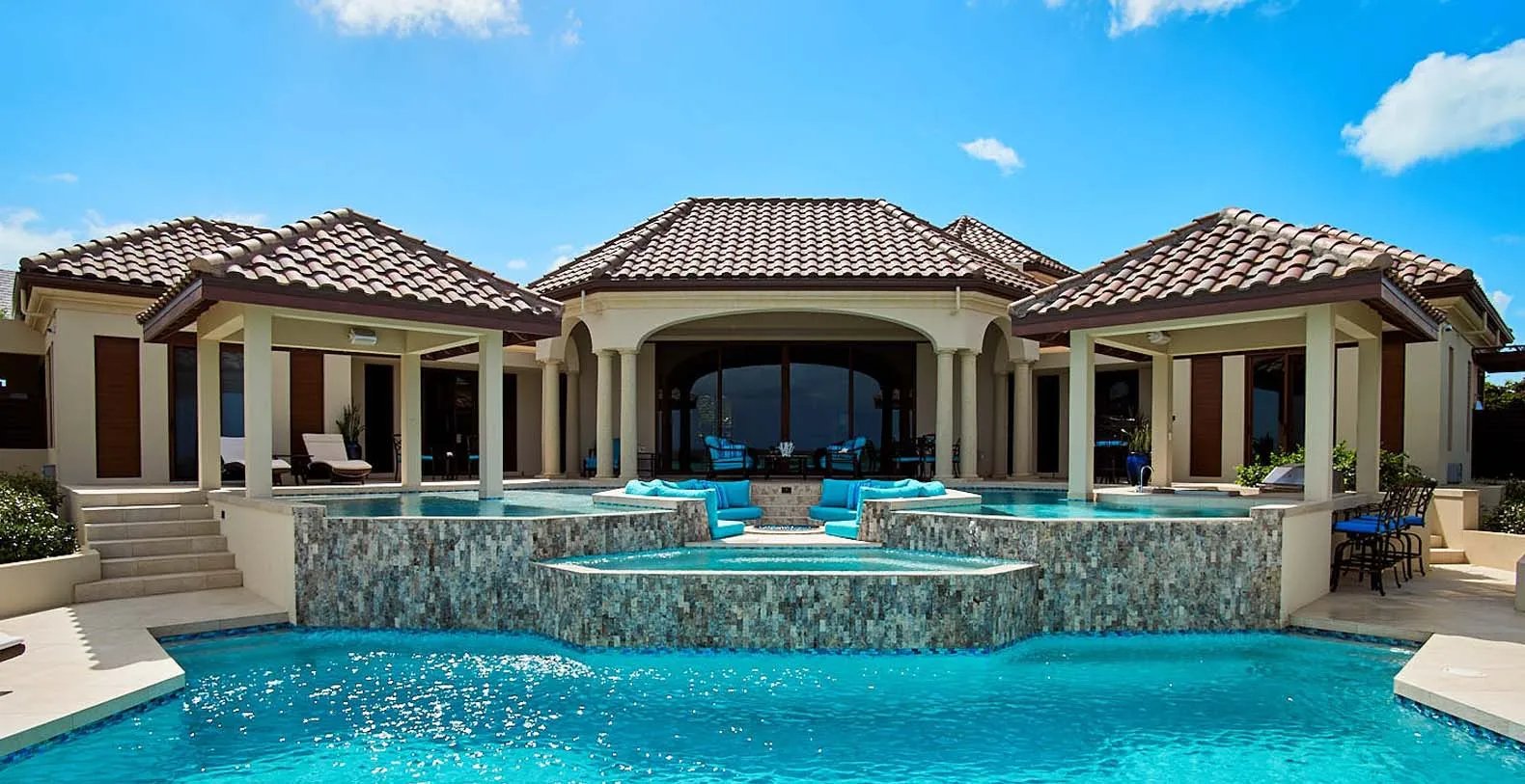 Villa Ombre Turks & Caicos Vacation Villa - Chalk Sound, Providenciales