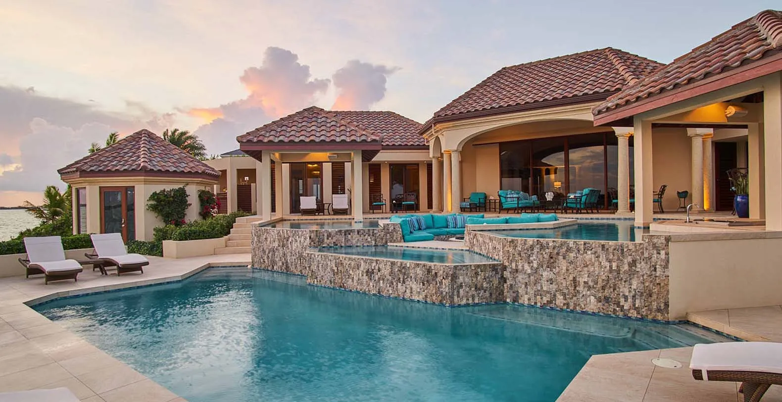 Villa Ombre Turks & Caicos Vacation Villa - Chalk Sound, Providenciales