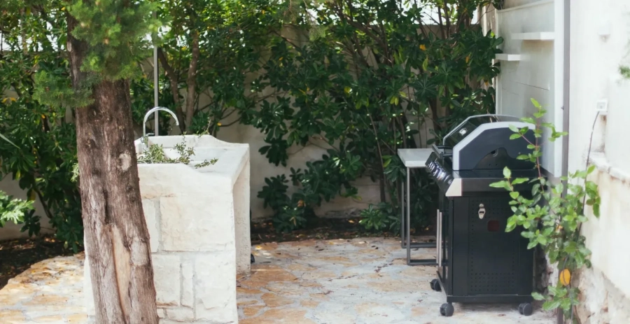 Villa Bol Retreat Vacation Villa - Croatia