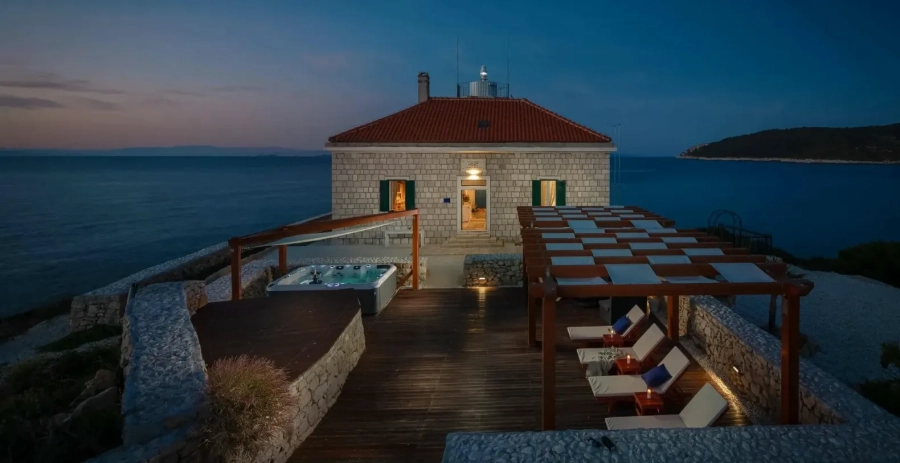Lighthouse Serenity  Vacation Villa - Croatia