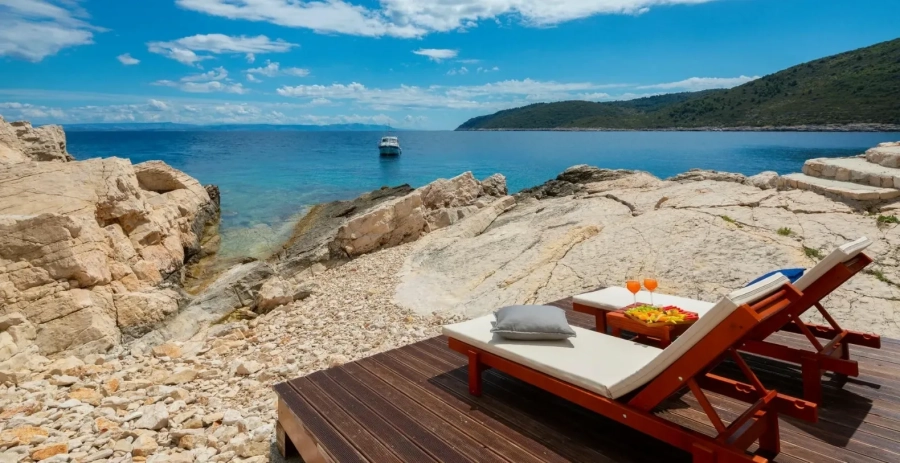 Lighthouse Serenity  Vacation Villa - Croatia