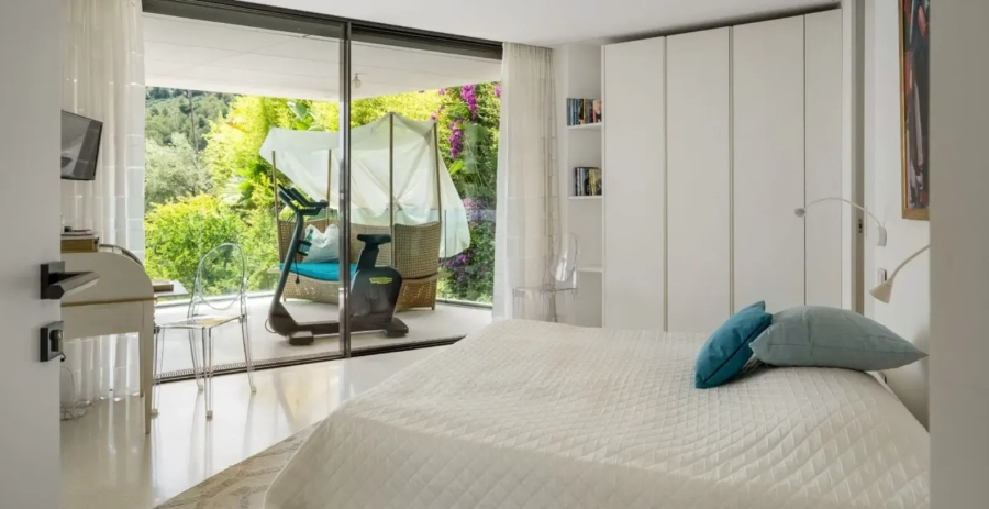 Golden Eye French Riviera & Cote d'zur Vacation Villa - France