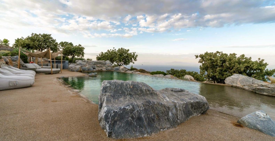 Nomios Villa Greece Vacation Villa - Tzia, Kea
