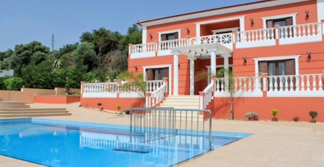 Iro Villa 3 Bedroom Holiday Letting Crete Greece