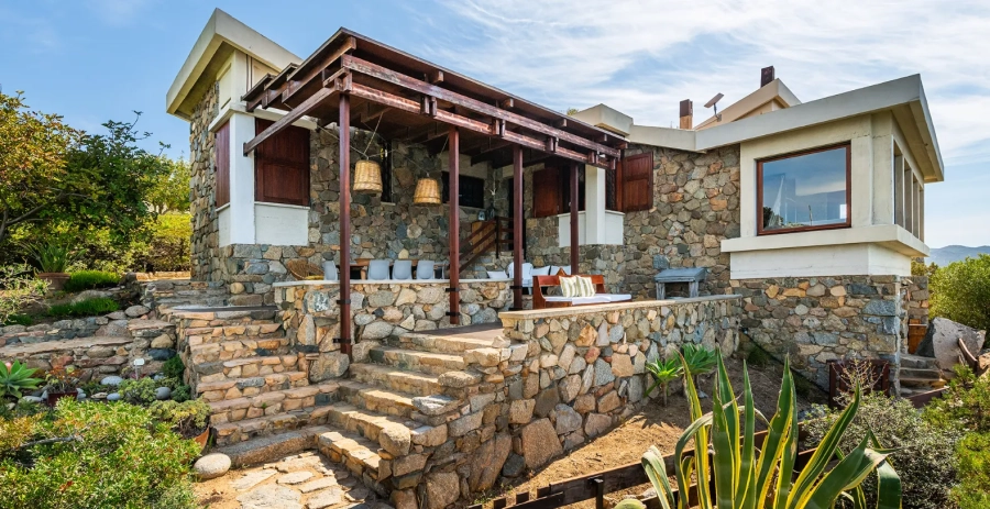 Villa di Cala Regina Sardinia Vacation Villa - Italy