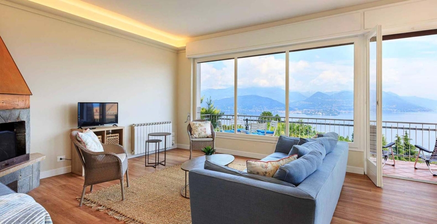 Casa Laura Lake Maggiore, Italy Vacation Villa - Stresa