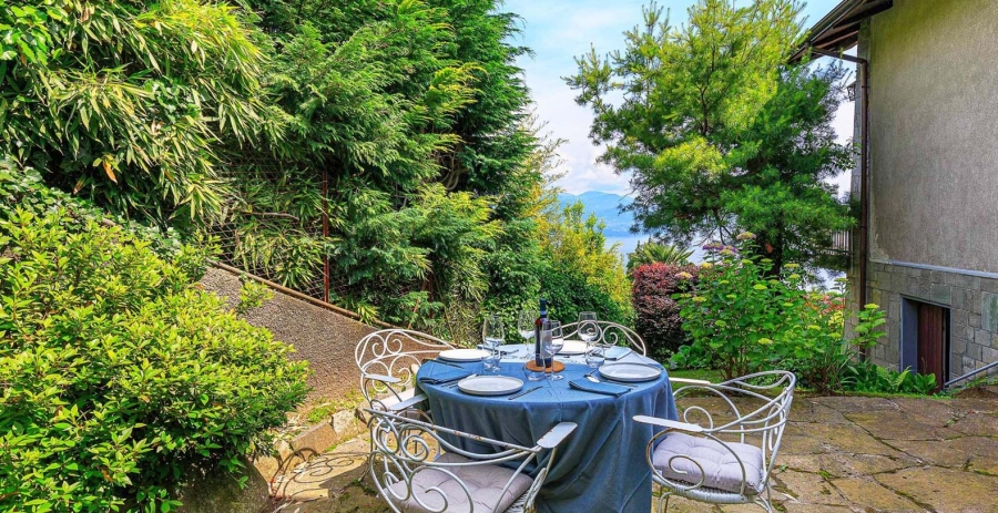 Casa Laura Lake Maggiore, Italy Vacation Villa - Stresa