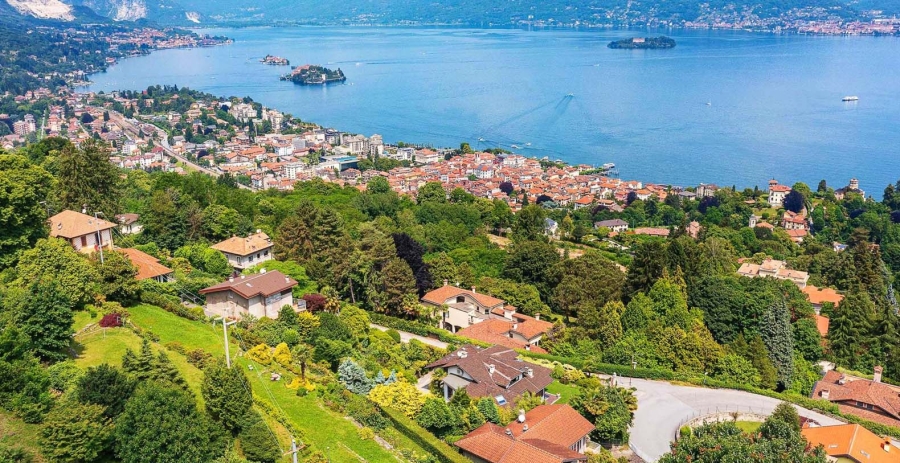 Casa Laura Lake Maggiore, Italy Vacation Villa - Stresa