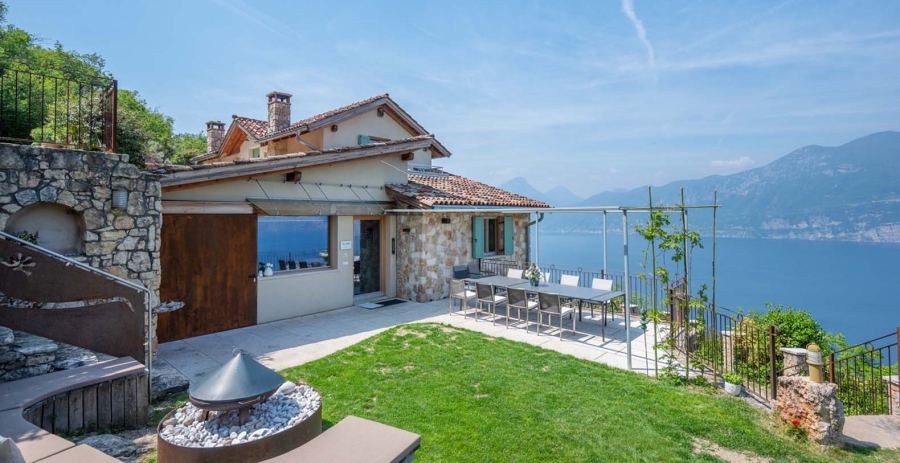 Castelletto Estate Lake Garda Vacation Villa - Brenzone sul Garda