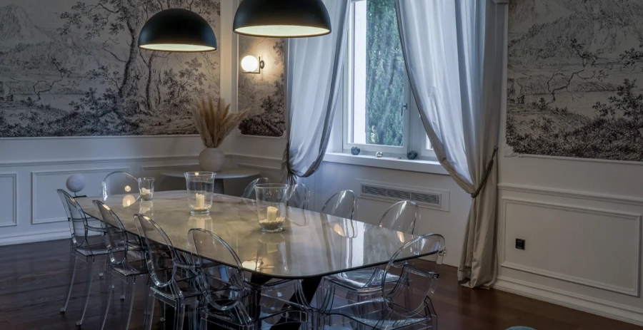 Castello Caratti Lake Garda Vacation Villa - Italy