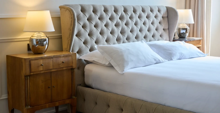 Castello Caratti Lake Garda Vacation Villa - Italy