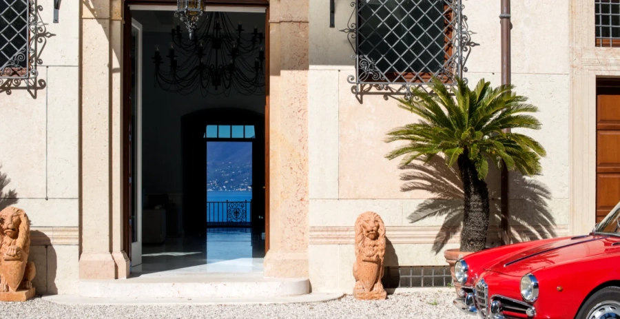 Castello Caratti Lake Garda Vacation Villa - Italy