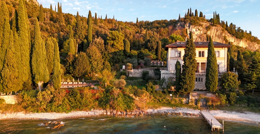 Castello Caratti Lake Garda Vacation Villa - Italy
