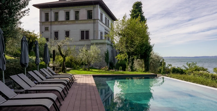 Castello Caratti Lake Garda Vacation Villa - Italy